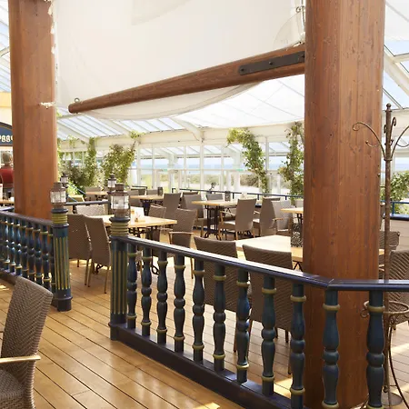 Ifa Fehmarn & Ferien-centrum 3*